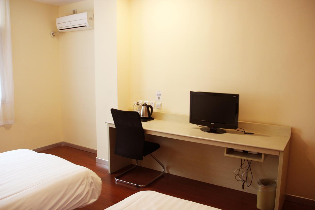 Hanting Express Shanghai Zhabei Park Branch Екстериор снимка